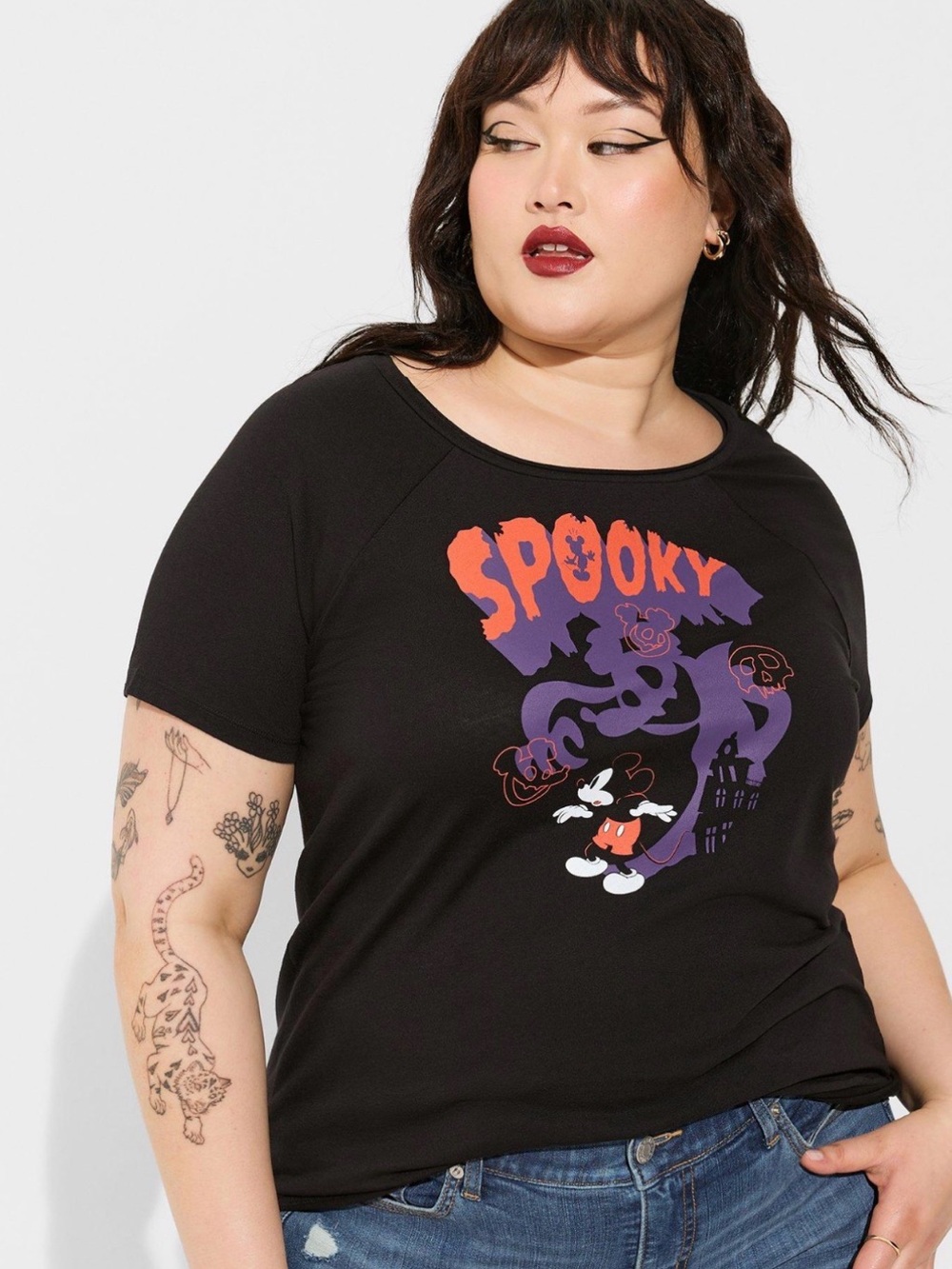 Women's Black 'Spooky' Graphic Short Sleeve Tee